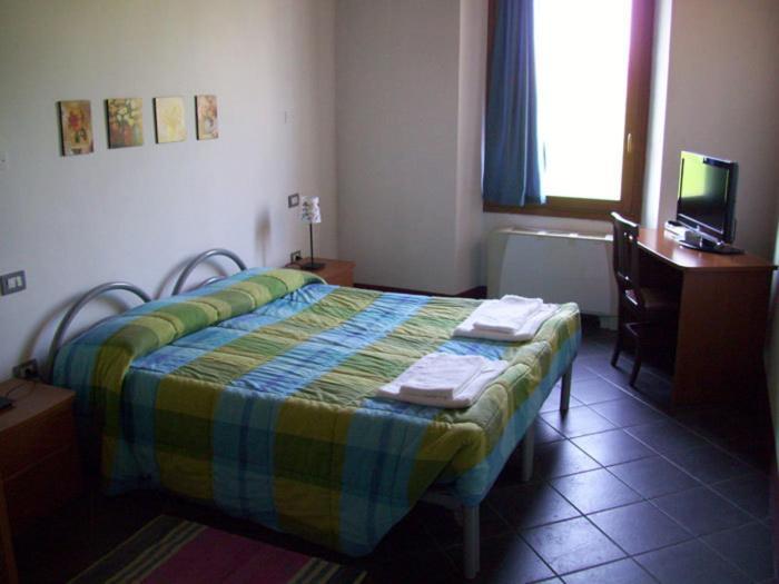 Cascina Maggia Brescia Room photo